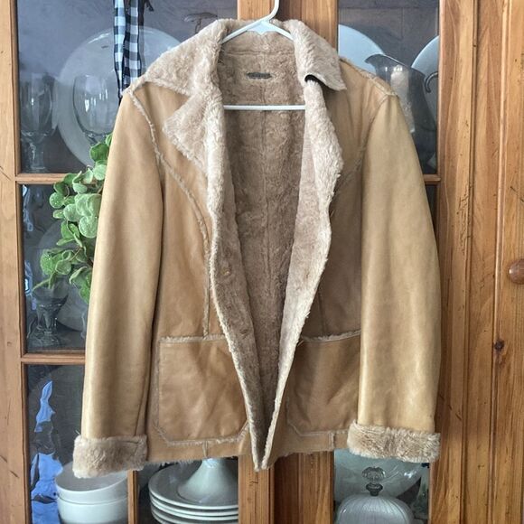 Vintage Guess Genuine Leather Faux Fur Three Button Jacket Size Medium - Picture 6 of 15